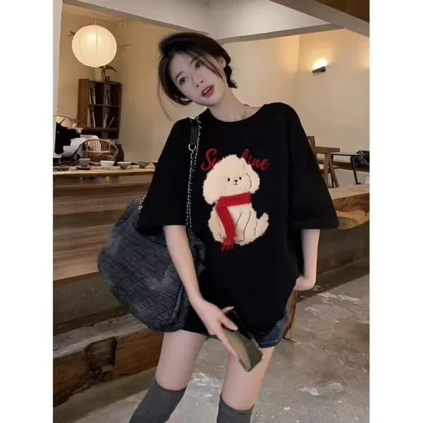 my-11134207-820l6-mgel0ogud82562.webp kumikumi Cute Casual Red scarf teddy Print oversized Loose round neck Tshirt for women