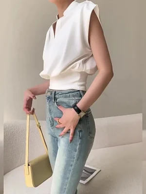 sg-11110105-7rccc-lt3lsli3esbw97.webp Korean womens solid color sleeveless shirt Vneck short waist