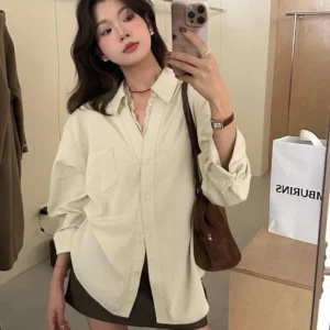 sg-11134201-7reqc-m2uluysovegra8.webp Autumn womens solid color Vneck lace shirt long sleeve loose version